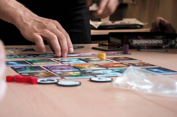 Des idées de jeux à faire en famille à Noël